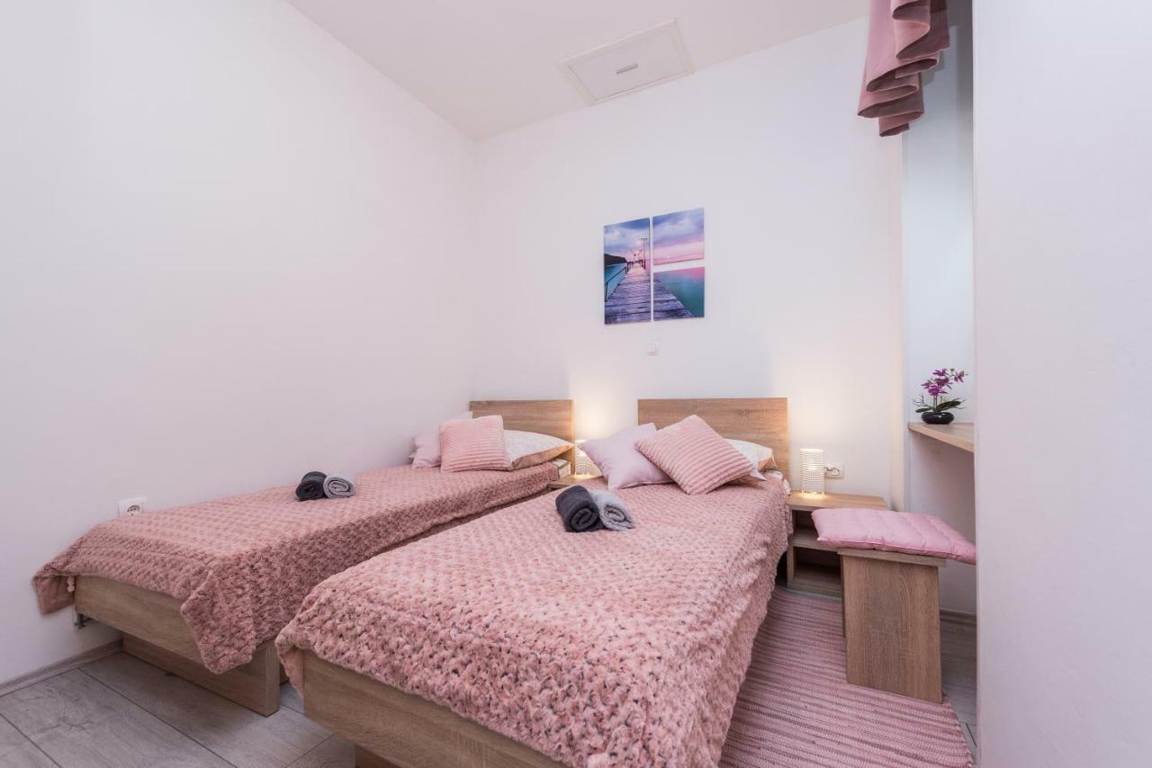 Tnt Apartment Zára Kültér fotó