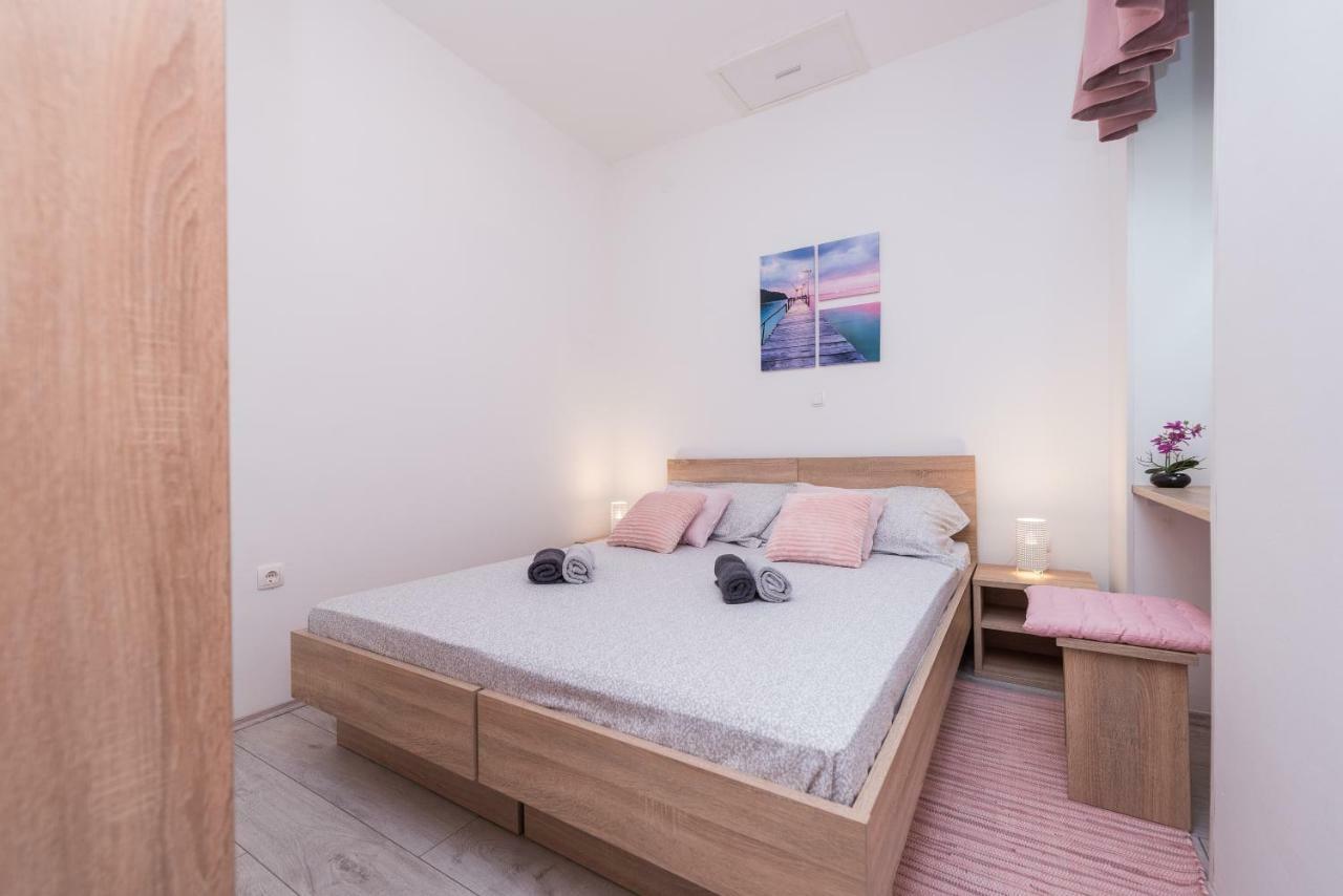 Tnt Apartment Zára Kültér fotó